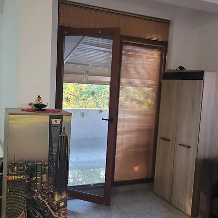 апаратът за гости нани *